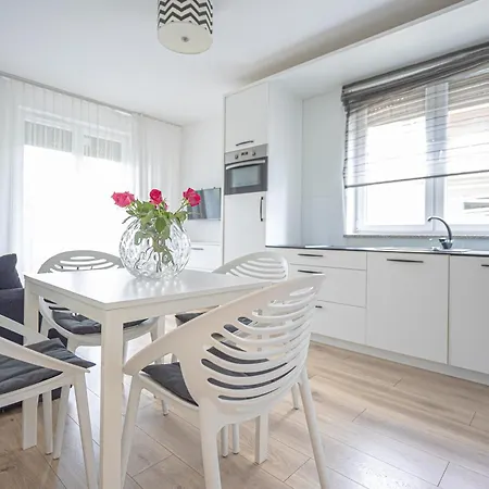 Sudety Park Myweek Apartment Polanica-Zdroj Exterior photo